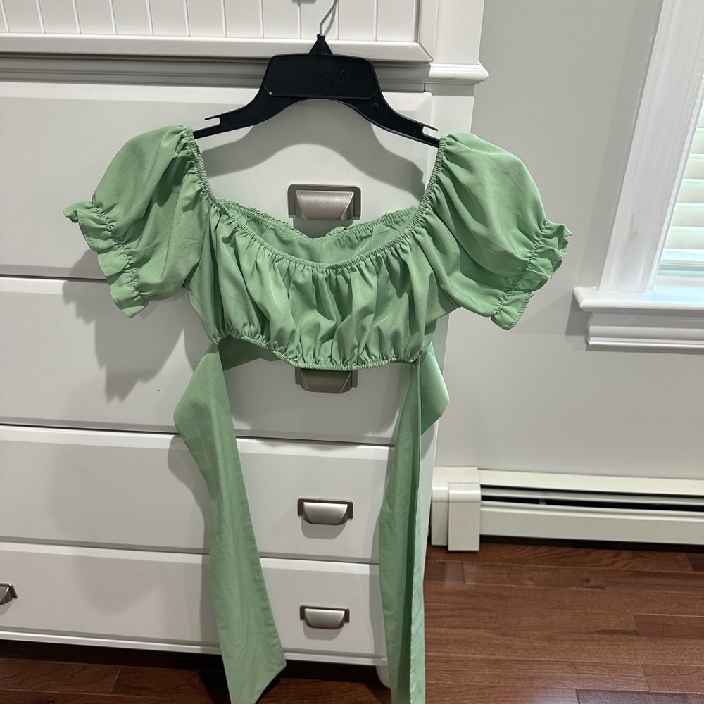 Amazon Green Puff Sleeve Ruched Crop Top